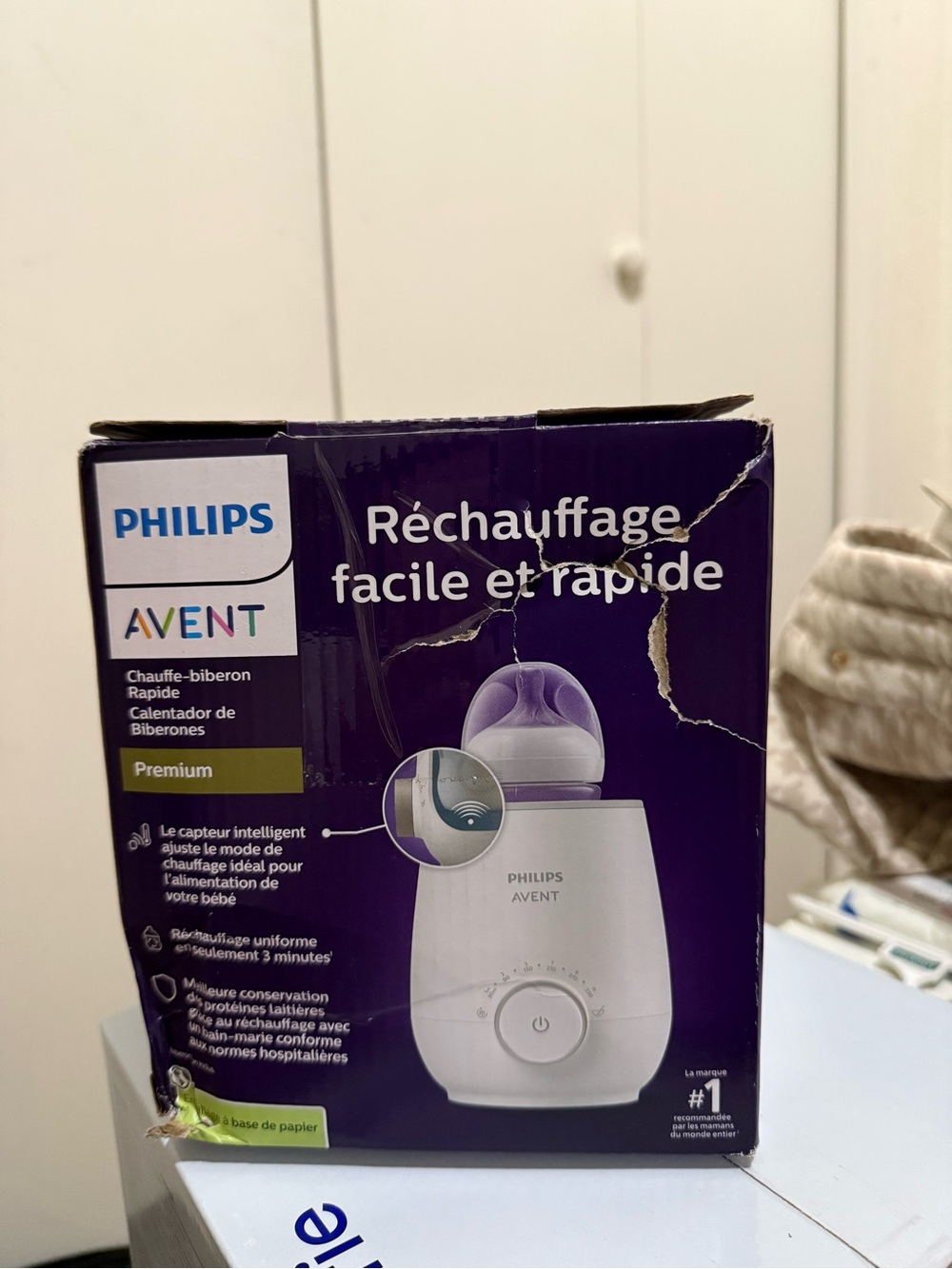 Philips Avent White and Purple Baby Bottle Warmer